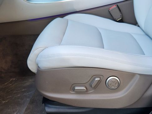 New 2026 Genesis GV70 2.5T Advanced image 17