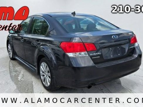 Used 2012 Subaru Legacy 2.5i Limited w/ Illumination Pkg 2 AWD/4WD image 3