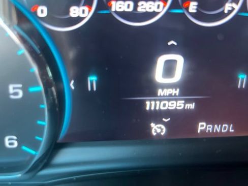 Used 2018 GMC Yukon Denali w/ Open Road Package AWD/4WD image 24