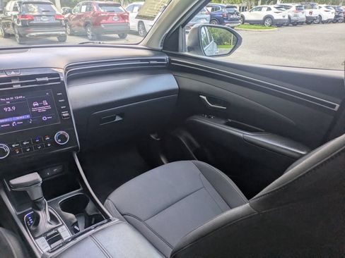 Used 2023 Hyundai Tucson SEL FWD image 15