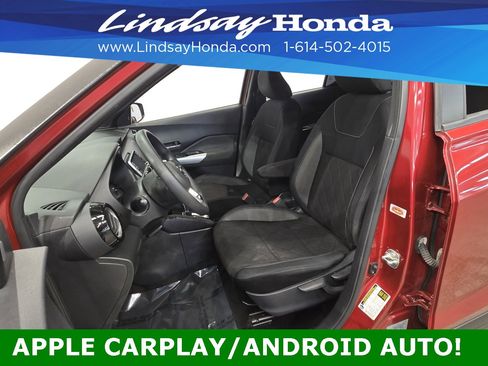 Used 2020 Nissan Kicks SV image 10