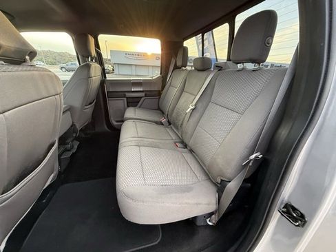 Used 2018 Ford F150 XLT w/ Equipment Group 302A Luxury image 10