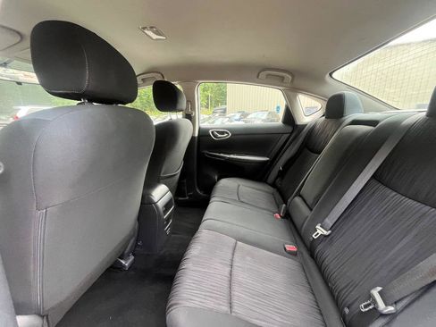 Used 2019 Nissan Sentra SV FWD image 21