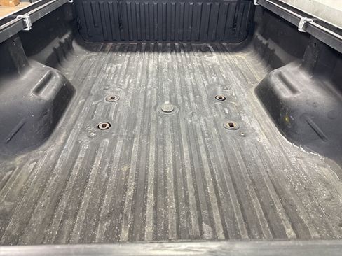 Used 2013 Ford F350 Lariat w/ Lariat Interior Pkg image 11