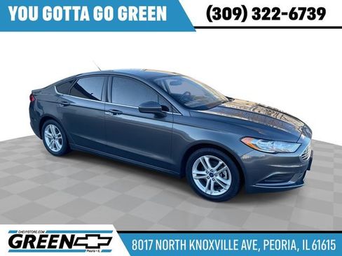 Used 2018 Ford Fusion SE w/ Fusion SE Technology Package image 1