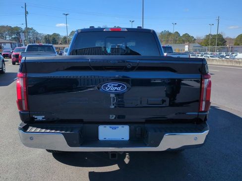 Used 2025 Ford F150 Lariat w/ Equipment Group 501A Mid image 8