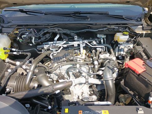 New 2025 Ford Ranger XLT w/ FX4 Off-Road Package image 22