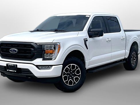 Used 2022 Ford F150 XLT w/ Equipment Group 302A High AWD/4WD image 13