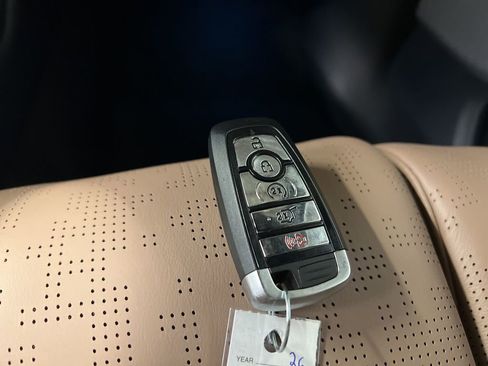 New 2026 Lincoln Navigator Black Label AWD/4WD image 19
