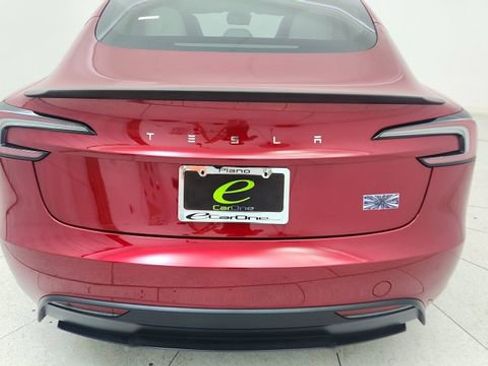 Used 2024 Tesla Model 3 Performance image 12