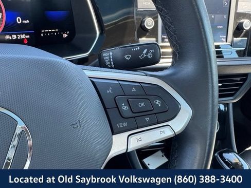 Certified 2024 Volkswagen Jetta SE FWD image 39