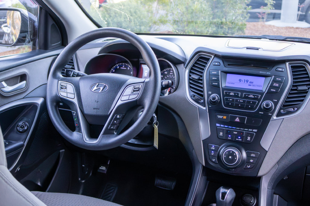 Used 2015 Hyundai Santa Fe Sport AWD/4WD image 11