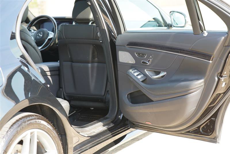 Used 2018 Mercedes-Benz S 560 4MATIC Sedan image 97
