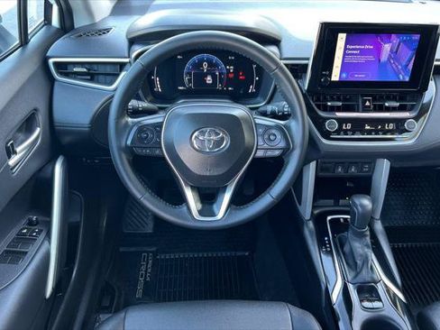 Certified 2024 Toyota Corolla Cross XLE w/ Convenience Package AWD/4WD image 15