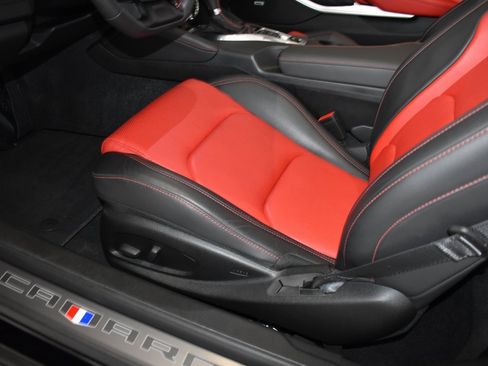 Used 2019 Chevrolet Camaro LT image 6