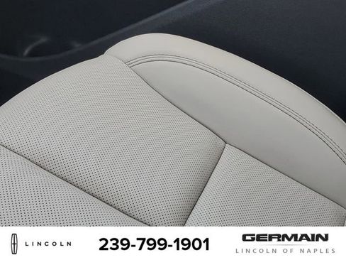 New 2025 Lincoln Aviator Premiere w/ Equipment Group 101A image 28