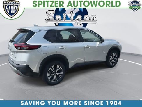 Used 2023 Nissan Rogue SV image 9