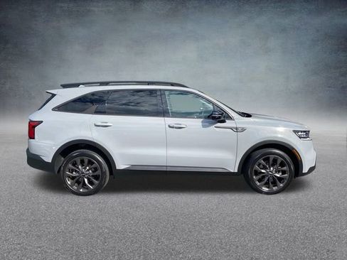 Used 2022 Kia Sorento SX Prestige w/ Rust Color Package image 24