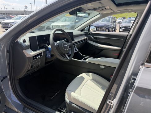 New 2026 Hyundai Sonata Limited FWD image 24