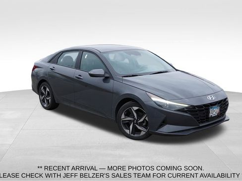 Used 2023 Hyundai Elantra SEL w/ Convenience Package FWD image 1