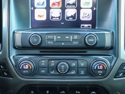 Used 2017 Chevrolet Silverado 1500 High Country image 16