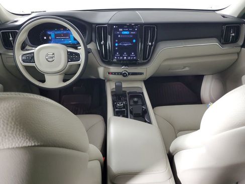 Used 2023 Volvo XC60 B5 Plus w/ Protection Package Premier AWD/4WD image 15