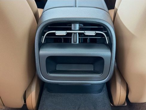 New 2026 Mercedes-Benz E 450 4MATIC Sedan image 27