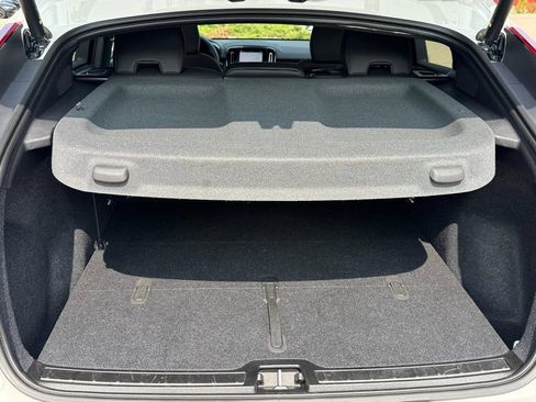 Used 2023 Volvo C40 P8 Recharge Ultimate AWD/4WD image 5
