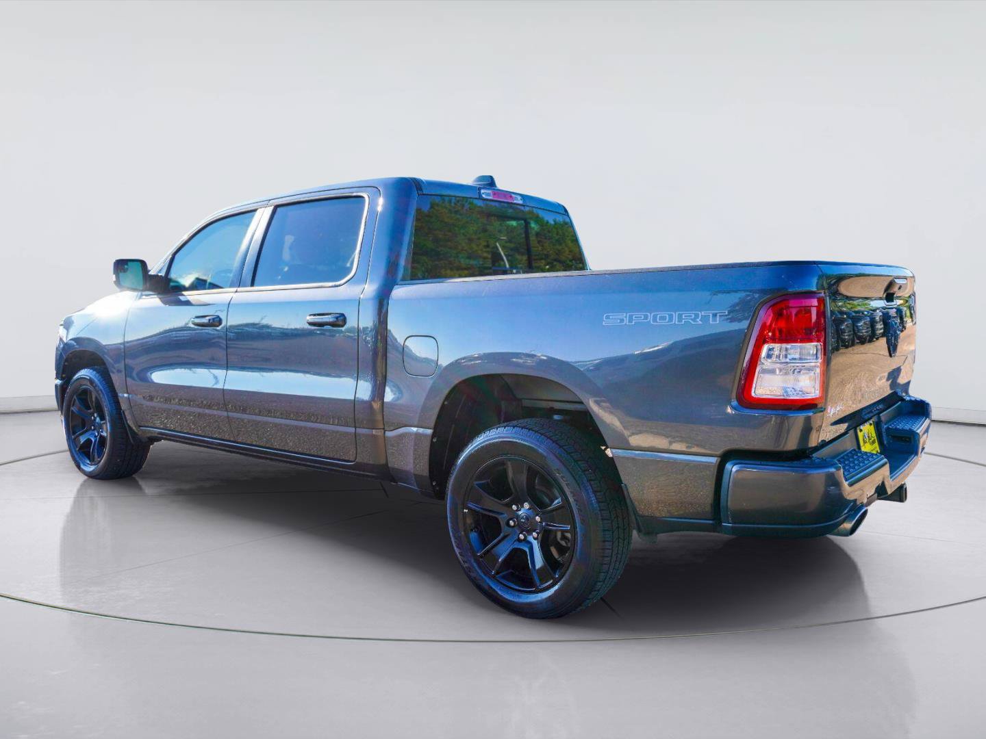 Used 2020 RAM 1500 Lone Star RWD image 5