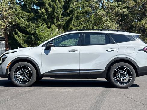 Used 2023 Kia Sportage X-Line AWD/4WD image 7