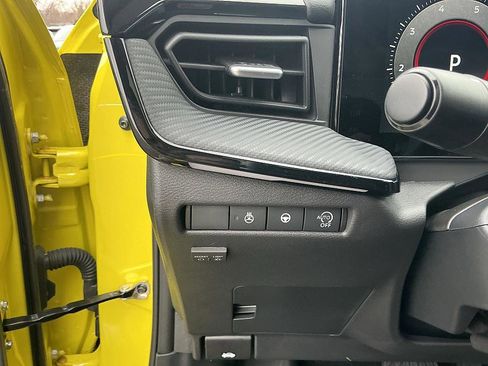 Certified 2025 Nissan Kicks SR w/ SR Premium Package image 13