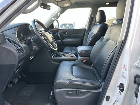 Used 2024 INFINITI QX80 Luxe image 27