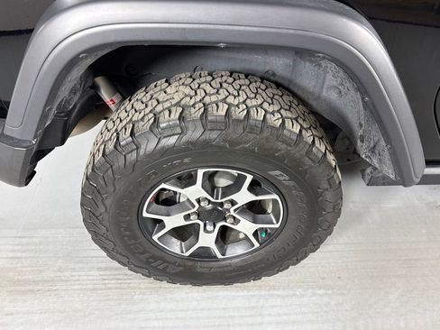 Used 2022 Jeep Wrangler Rubicon AWD/4WD image 10