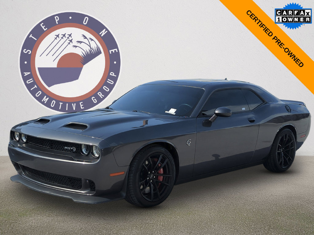 Used 2023 Dodge Challenger SRT Hellcat RWD image 1