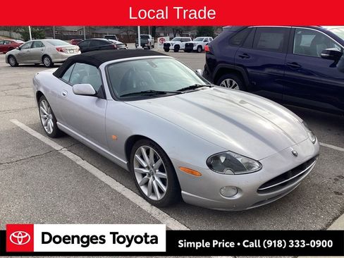 Used 2005 Jaguar XK8 Convertible image 1
