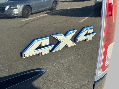 Used 2016 RAM 2500 Laramie w/ Snow Chief Group AWD/4WD image 11