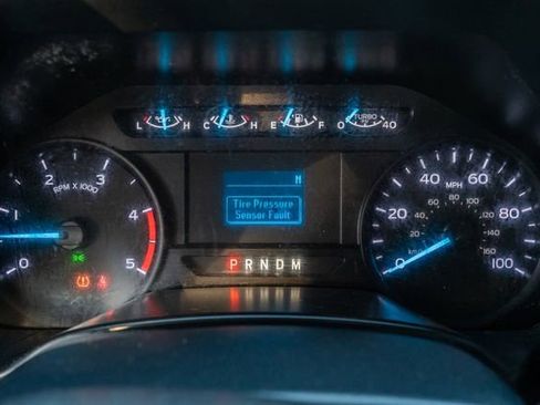 Used 2022 Ford F250 XL w/ Power Equipment Group image 24