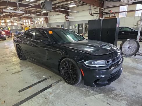 Used 2021 Dodge Charger Scat Pack w/ Dynamics Package RWD image 3