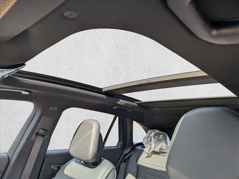 New 2026 Mercedes-Benz GLC 300 4MATIC image 16