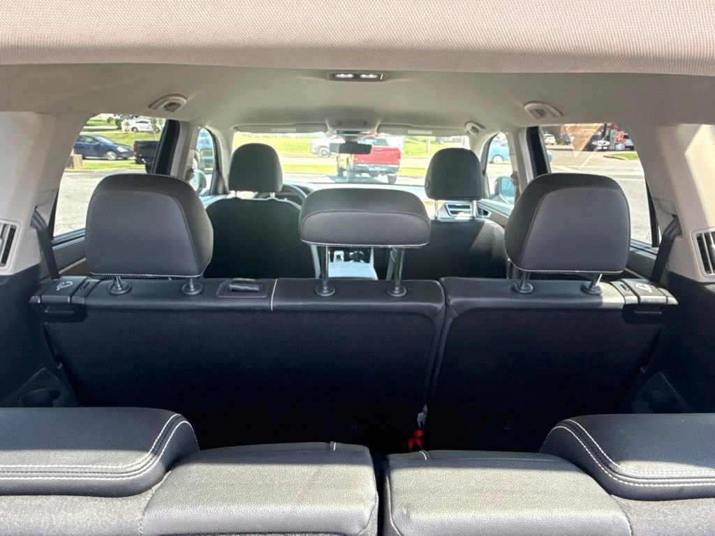 Used 2026 Volkswagen Atlas SE FWD image 9
