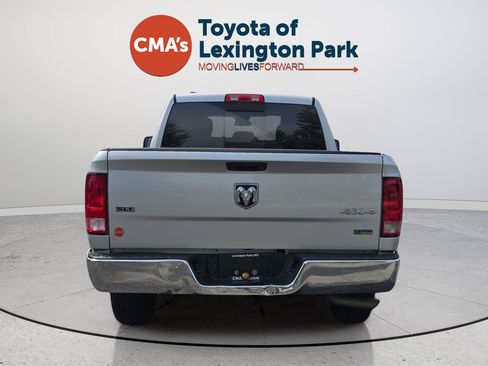 Used 2017 RAM 1500 Classic SLT AWD/4WD image 6