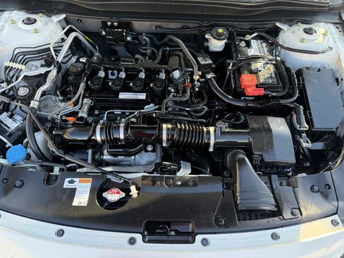 Used 2019 Honda Accord Sport image 28