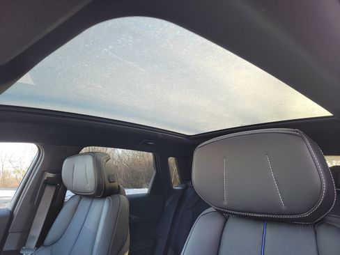 New 2026 Cadillac Lyriq Luxury image 27