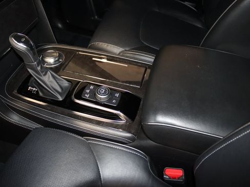 Used 2024 INFINITI QX80 Luxe image 39