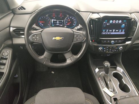 Used 2018 Chevrolet Traverse LT image 22
