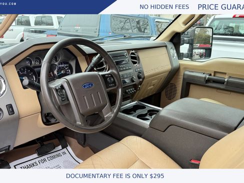 Used 2012 Ford F250 Lariat w/ Chrome Pkg image 16