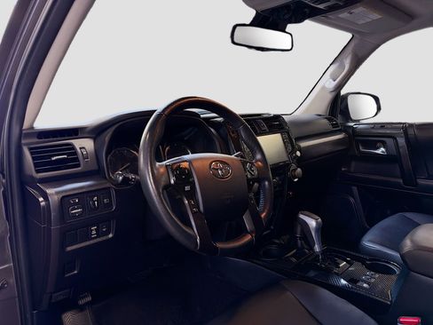 Used 2023 Toyota 4Runner TRD Off-Road Premium w/ Moonroof Package AWD/4WD image 9