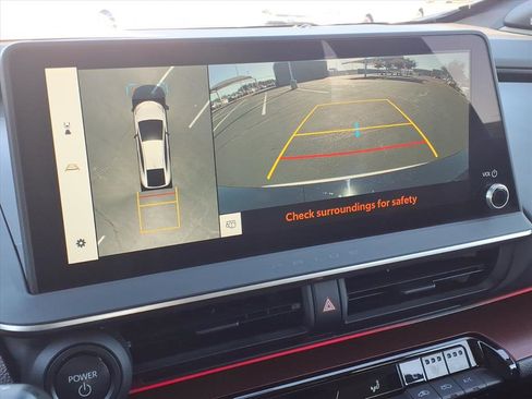 Used 2024 Toyota Prius Prime image 17