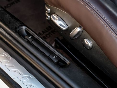 Used 2009 Porsche 911 Turbo image 31