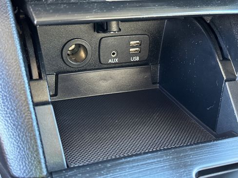 Used 2018 Subaru Outback 2.5i Premium image 32